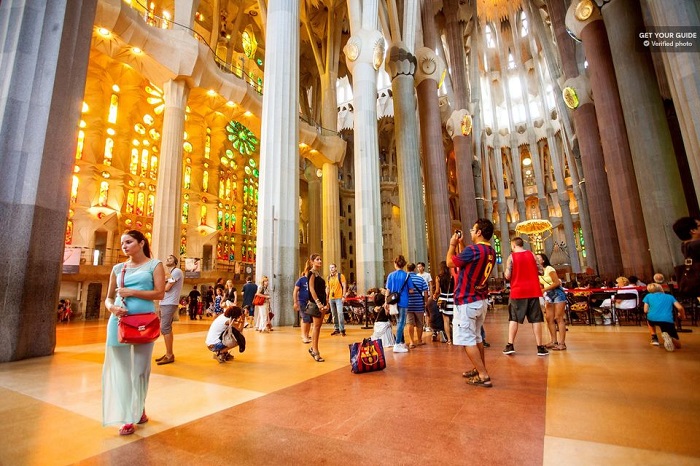 Sagrada Familia & Gaudi Guided Tour Tickets