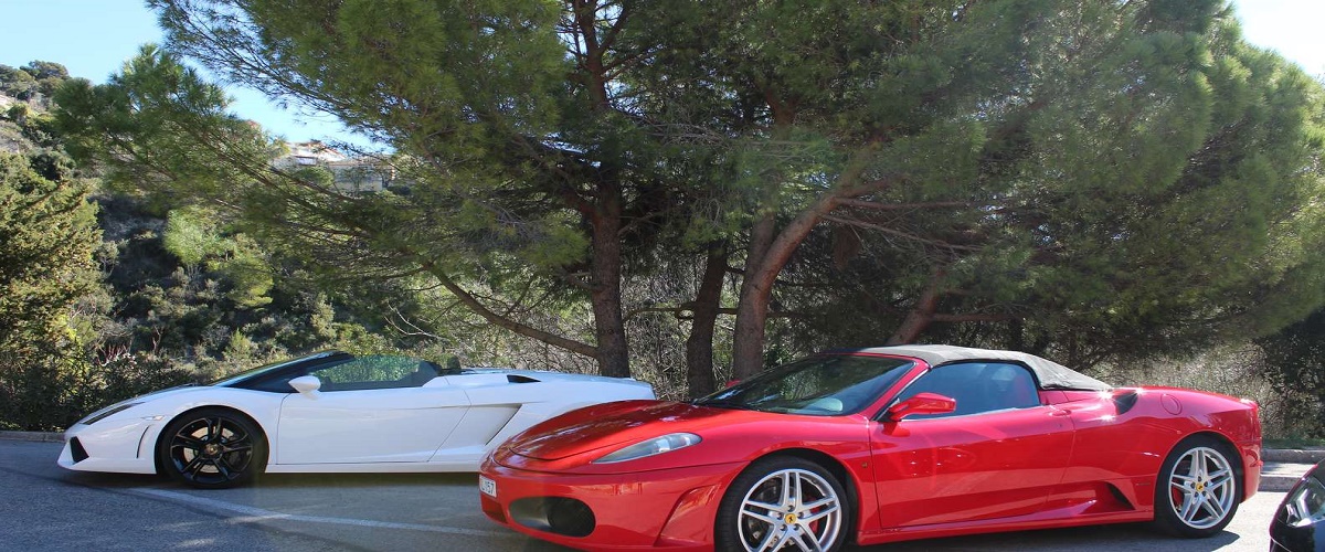1-hour Ferrari California T drive from Nice