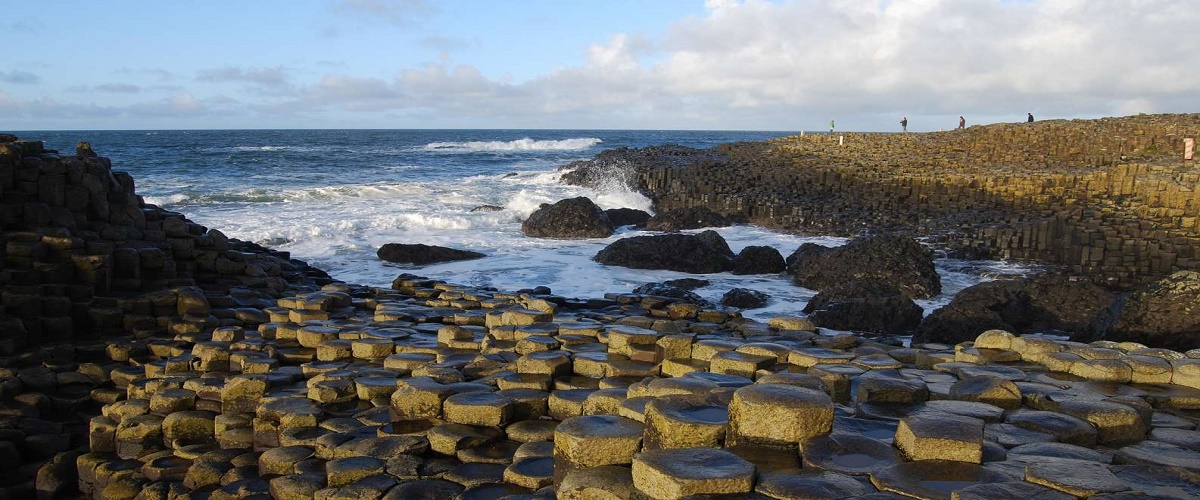 Giant's Causeway & Belfast City Day Tour from Dublin