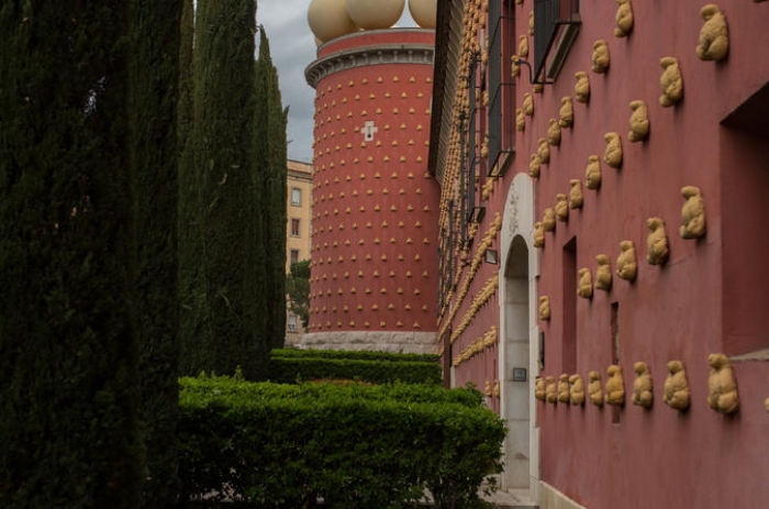 Girona, Figueres, and Dali Museum day trip from Barcelona