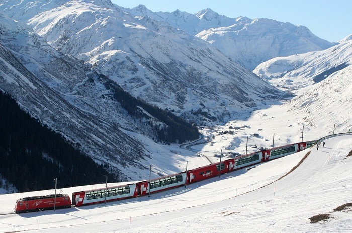 Bernina Express train and St.Moritz full day tour