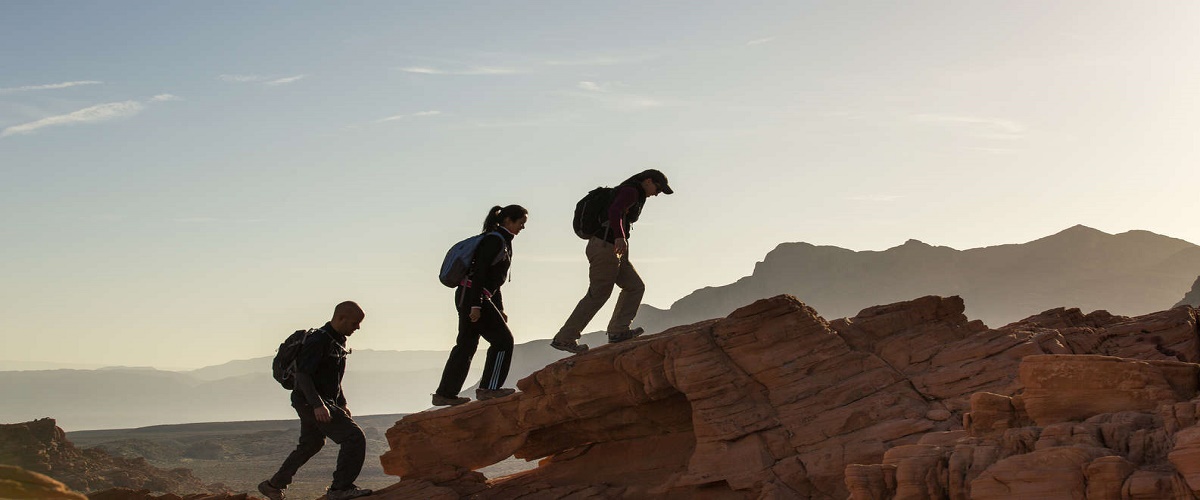 Valley of Fire Hiking Tour from Las Vegas