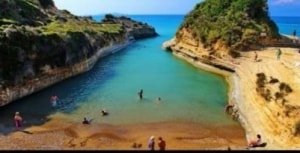 Shipwreck-Bay-Beach