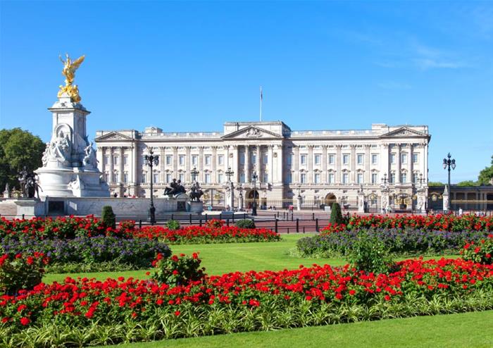 Buckingham Palace Tickets Inside Rooms Guards Facts Skip The