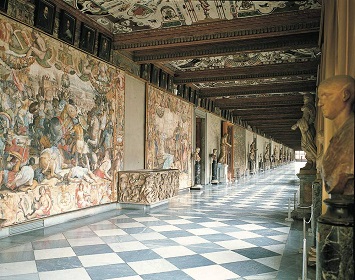 Uffizi Gallery First floor Interior