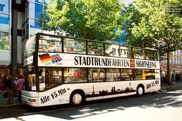 Tempelhofer Bus Tour Berlin