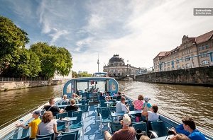 Berlin City River Cruise: History and Main Attractions Tickets