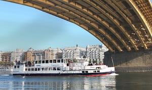 Budapest Danube Cruise with Drink Tickets