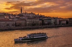 Danube Dinner Cruise with Live Music Budapest Tickets