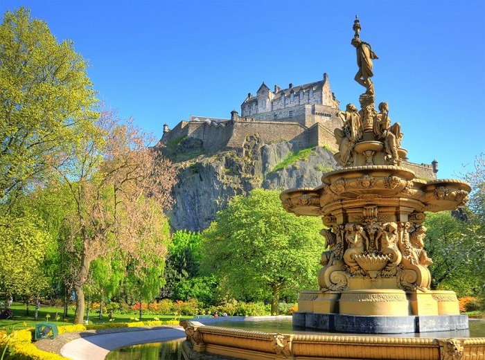 Edinburgh Castle: Skip-the-Line Ticket and Guided Tour Tickets