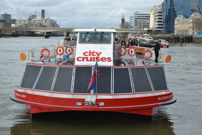 Tower of London and Thames River Sightseeing Cruise Tickets