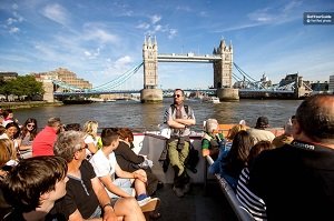 Thames River Cruise Hop On Hop Off Tickets
