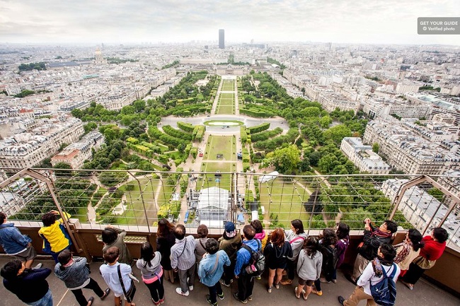 Eiffel Tower Summit Access And Seine River Cruise Tickets