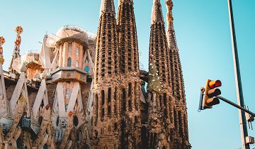 Sagrada Familia & Bus Tour