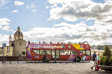 Uffizi Gallery Guided Tour & Hop-on Hop-off Bus Tour